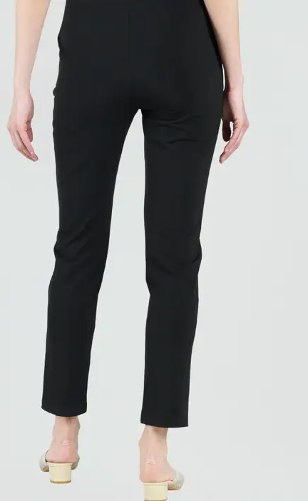 Straight Leg Pocket Pant