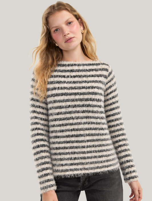 Long Sleeve Boatneck Knit Top
