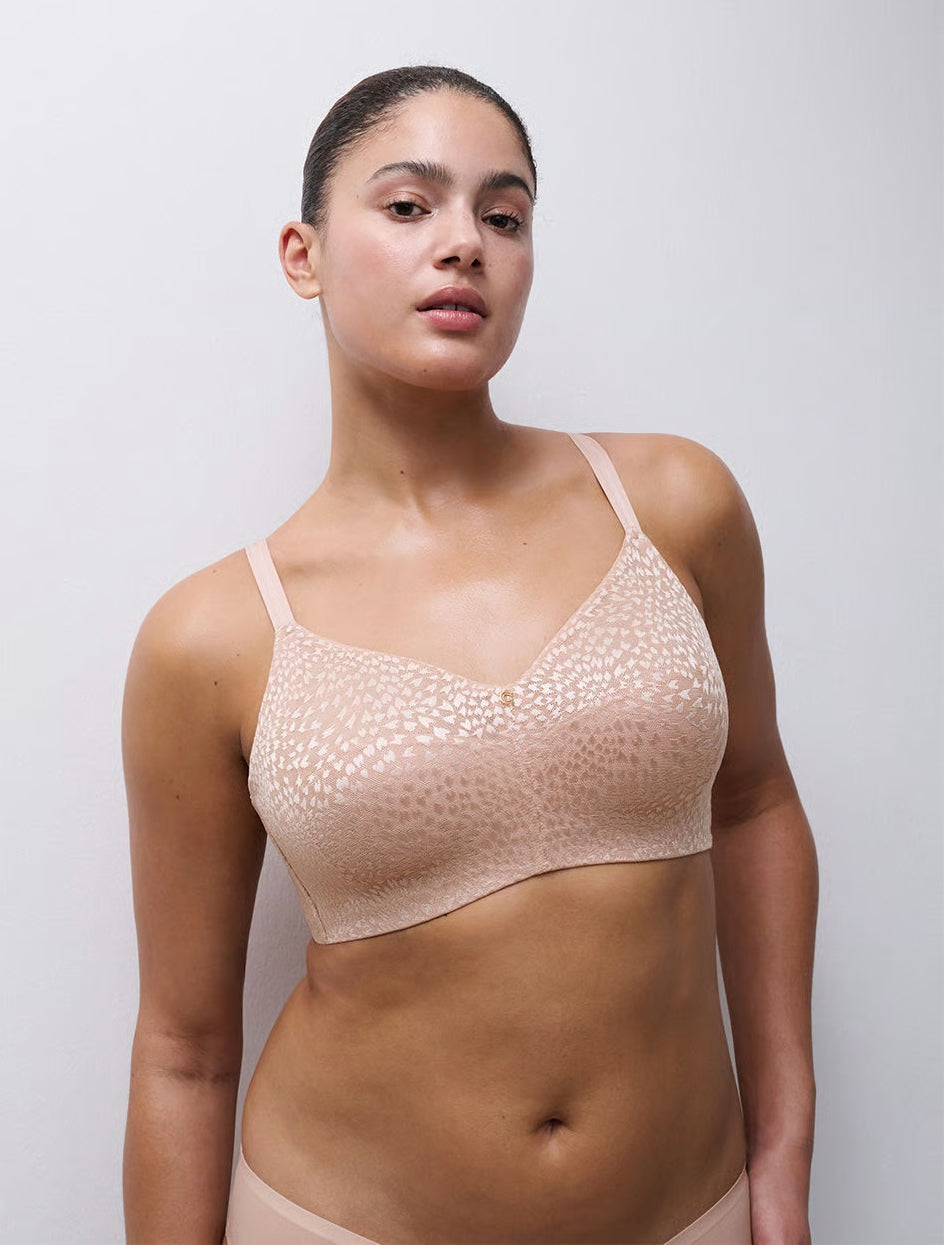 Magique Back Smoothing Wireless Support Bra